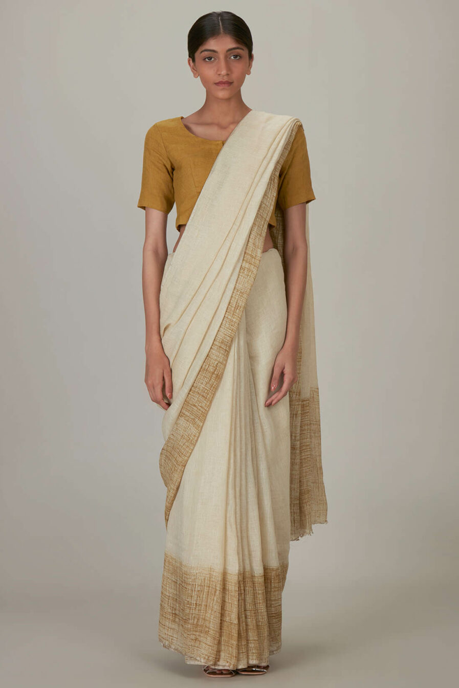 Anavil Brush stroke border sari