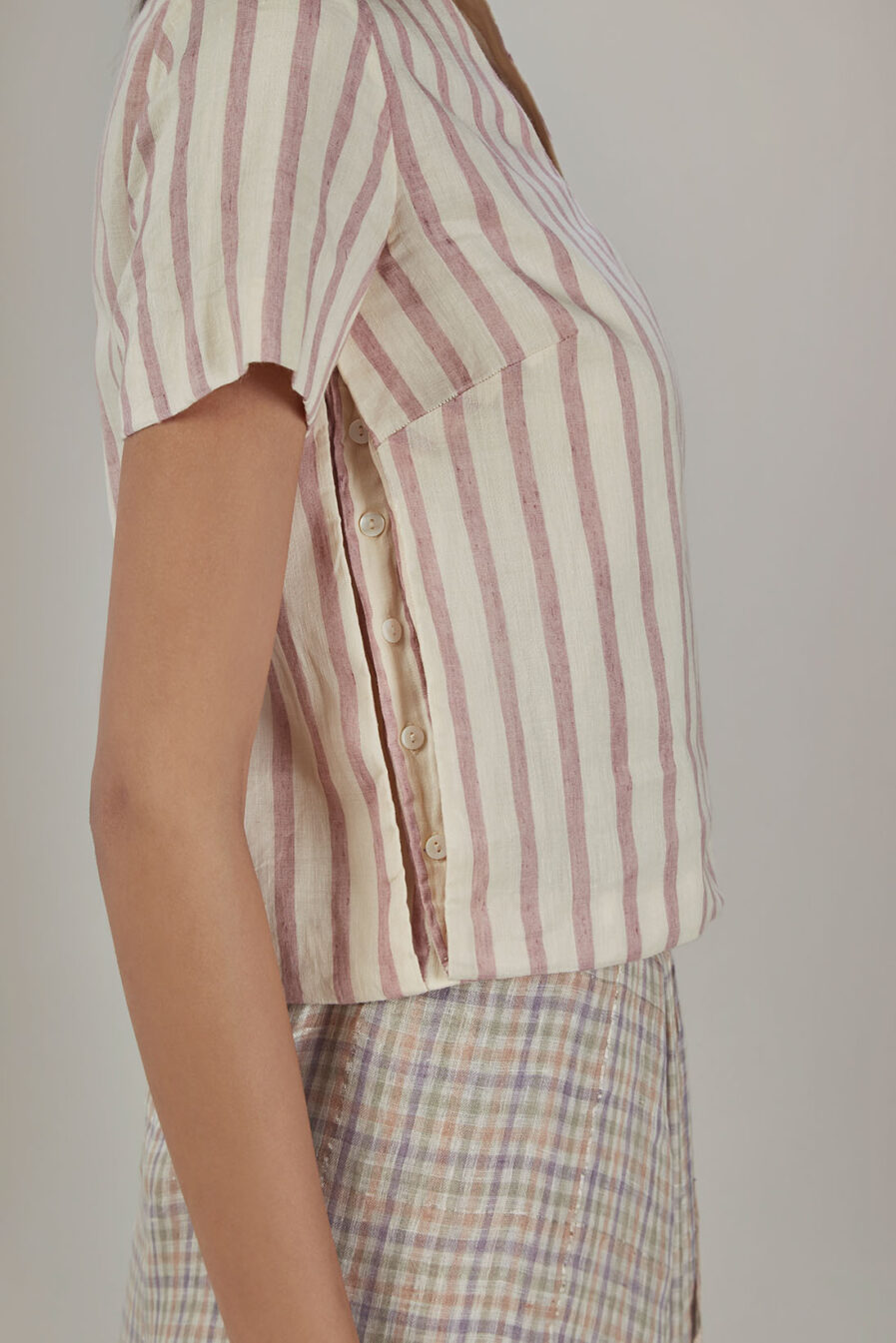 Anavila V-neck long pink thick stripes blouse