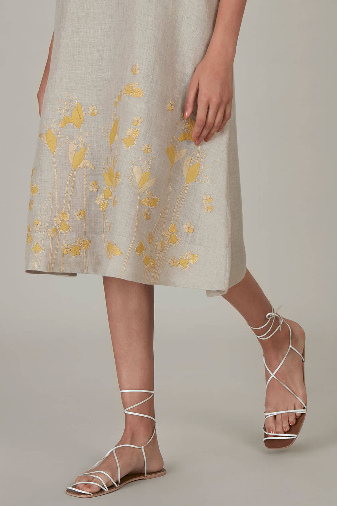 Yellow Khatwa Detailed Estella Dress – Anavila