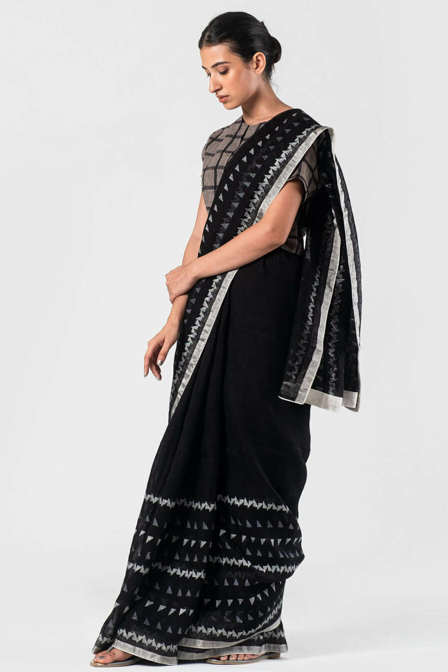 Anavila Black Linen triangular jamdani sari